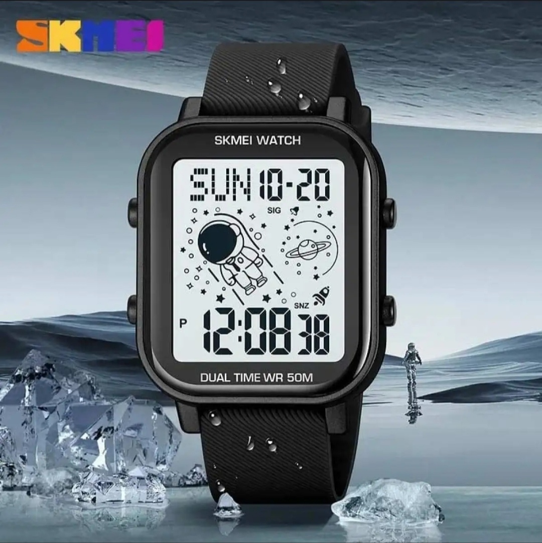 Multiple time digital analogue watch